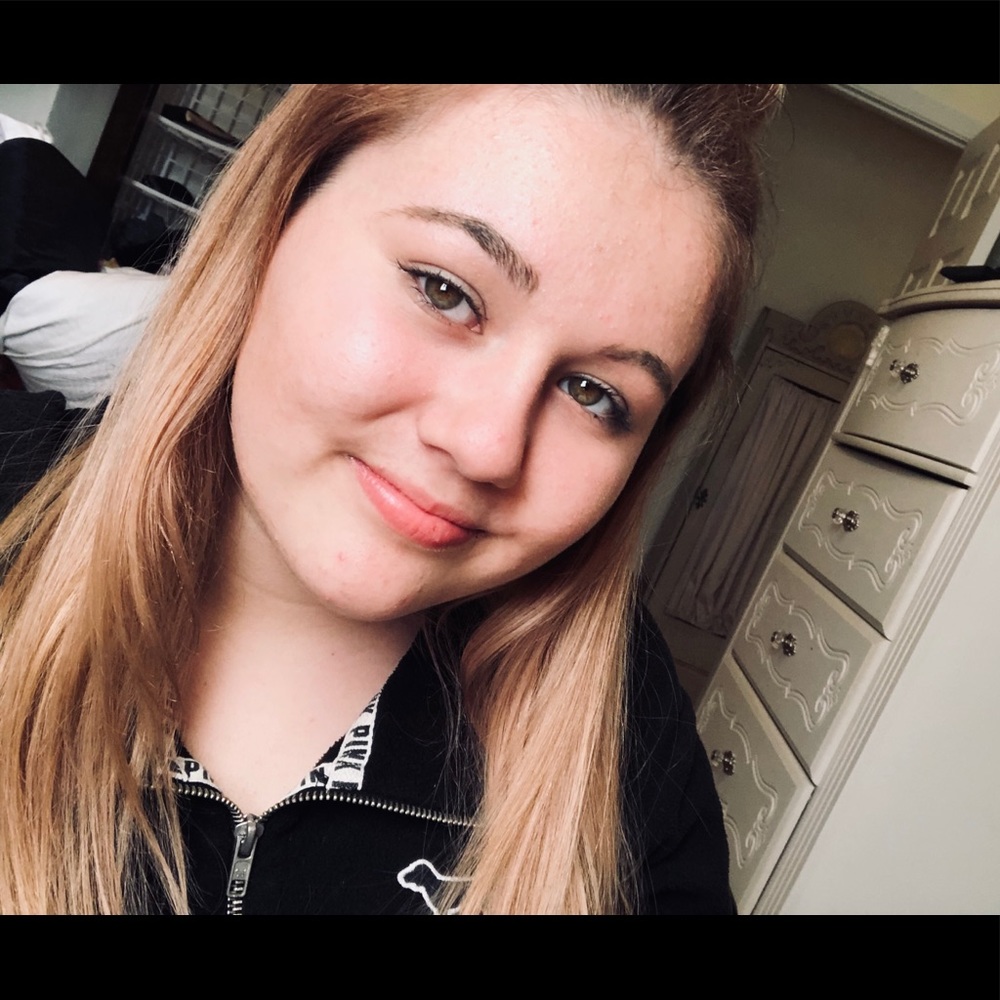 Meet your Posher, Katelynn